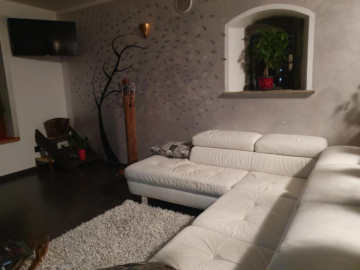Villa La Tour Нюс Экстерьер фото