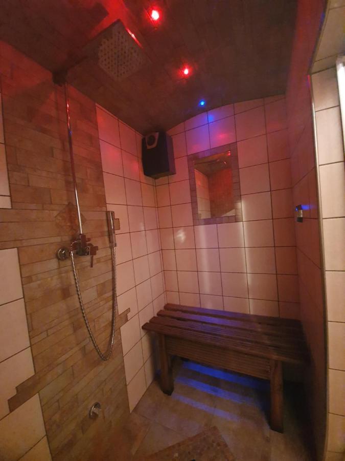 Villa La Tour Нюс Экстерьер фото