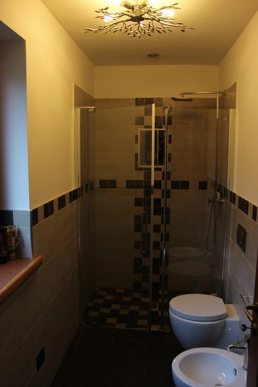 Villa La Tour Нюс Экстерьер фото
