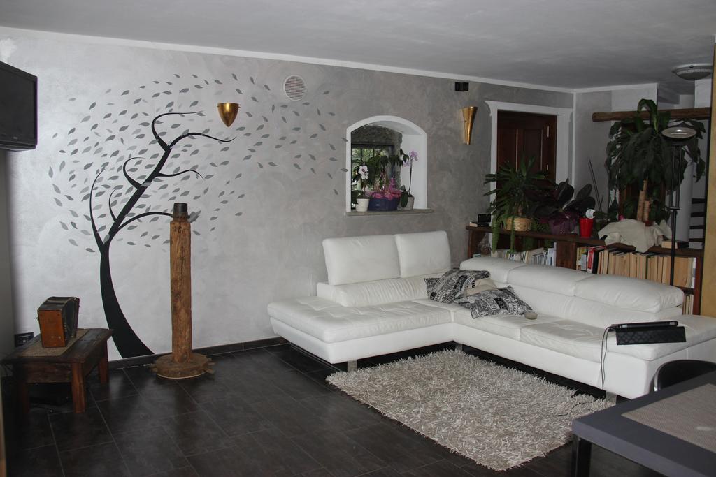 Villa La Tour Нюс Экстерьер фото